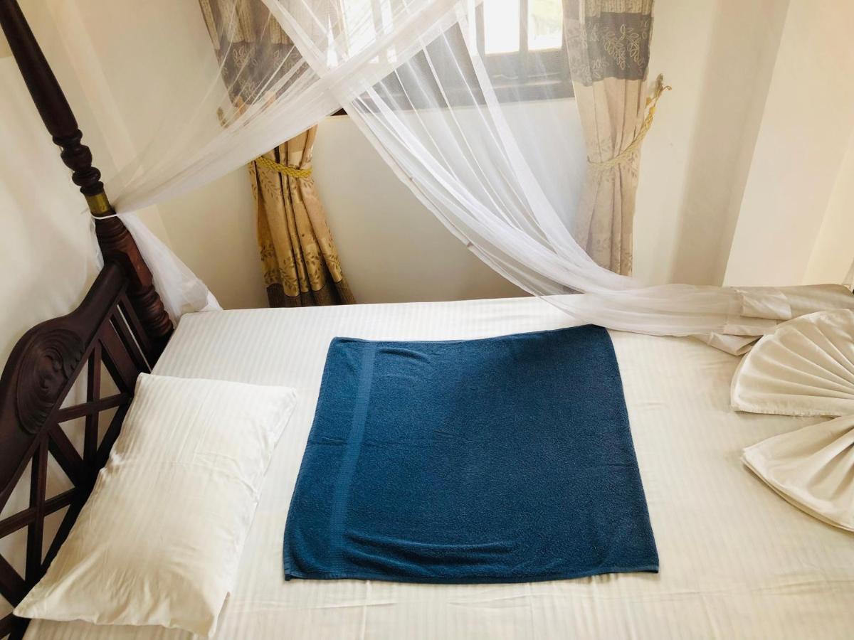 Blue Sea View Bed and Breakfast Unawatuna Eksteriør billede