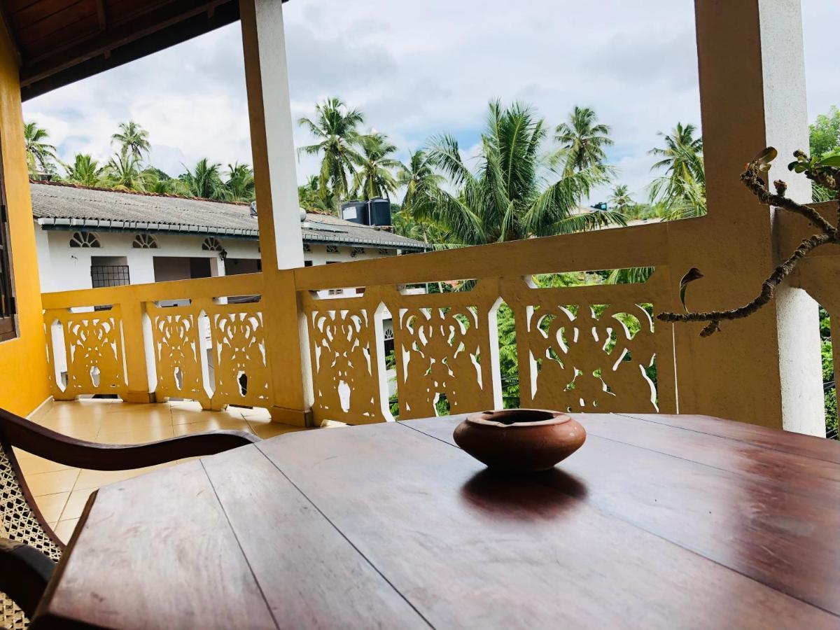 Blue Sea View Bed and Breakfast Unawatuna Eksteriør billede